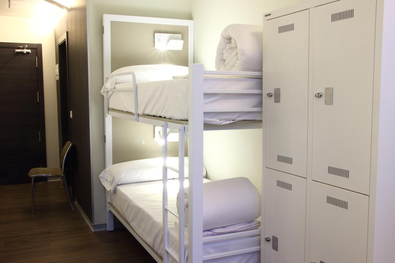 Poshtel Bilbao - Premium Hostel Экстерьер фото