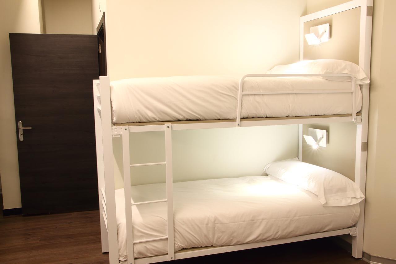Poshtel Bilbao - Premium Hostel Экстерьер фото